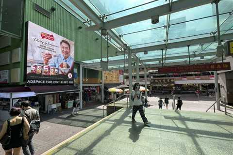 Billboard Advertising in Singapore can Boost Influencer Marketing