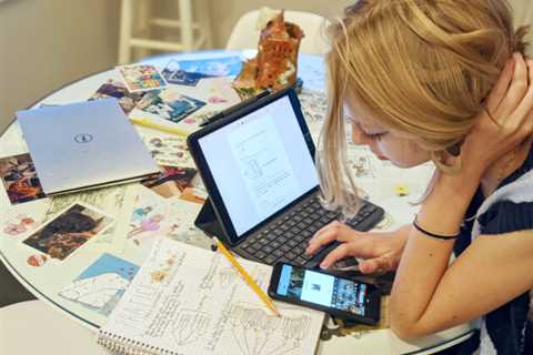 Are you still caught up in the screen-time tsunami of your children? Tech leaders share their tips..