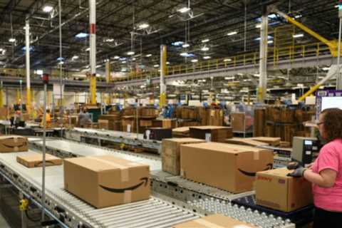 After the NLRB orders a new election, Amazon warehouse workers in Alabama will retake their union..