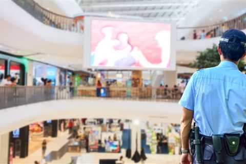 Indoor Mall Security: Push-to-Talk Two Way Radios