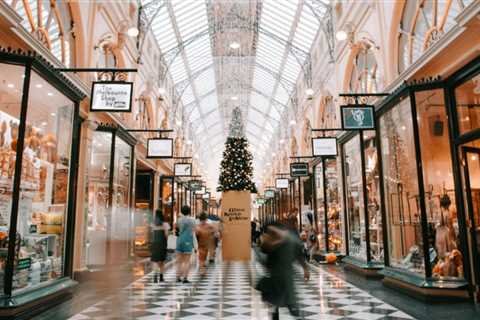 Are Shoppers Making It a Merry Christmas For the US Economy?